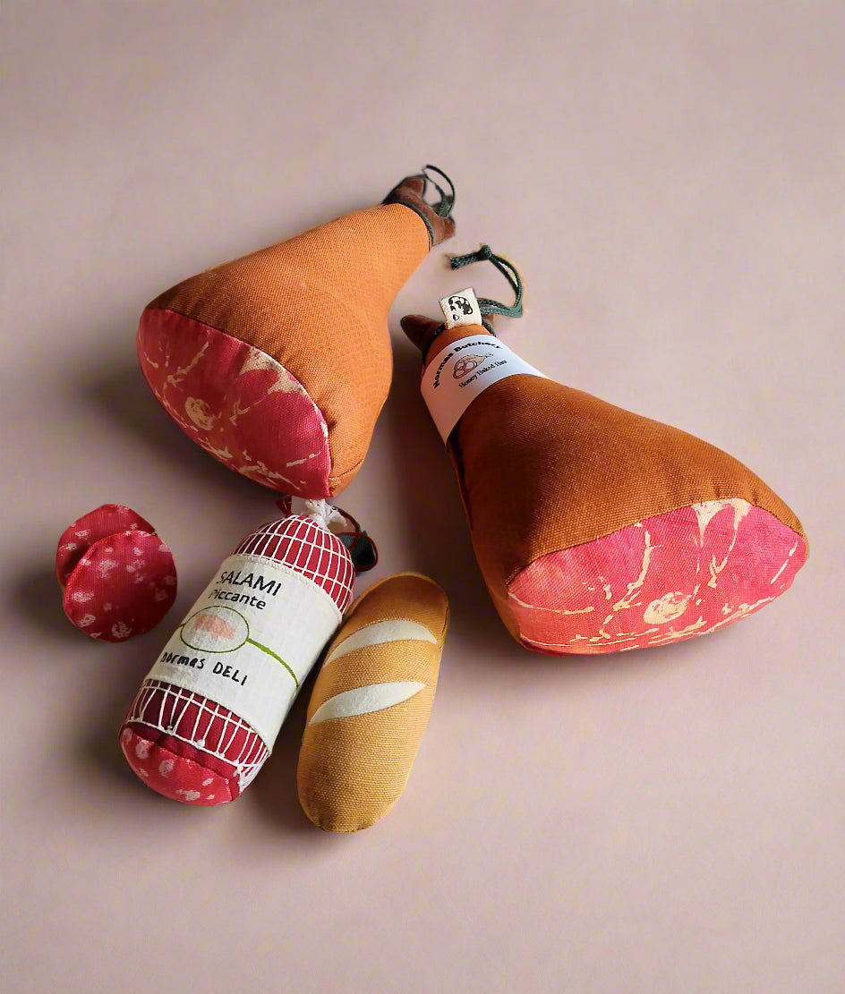 Play Food Charcutere Board Handmade fabric Toy, Legemad Salami, Skinke, Baguette Dagligevare i Stof, salami, salami piccante