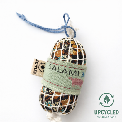 Upcycled Salami Blueberry
