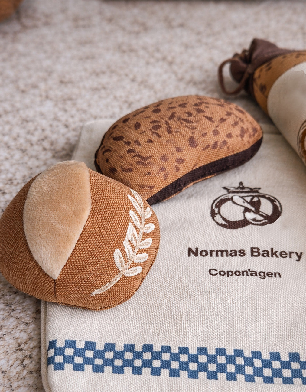 Artisan Play Bread Set – 5-Piece Handcrafted Bakery with Fabric Bag