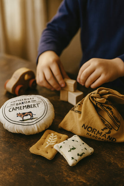 Handmade Cheese & Cracker Playset (8 pcs) + Bento Bag – CE Tested