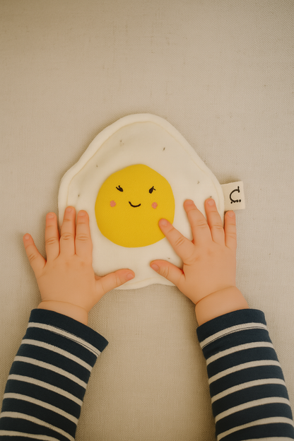 Soft Velvet Fried Egg Crinkle Toy – Sensory Baby Toy Handmade in Denmark