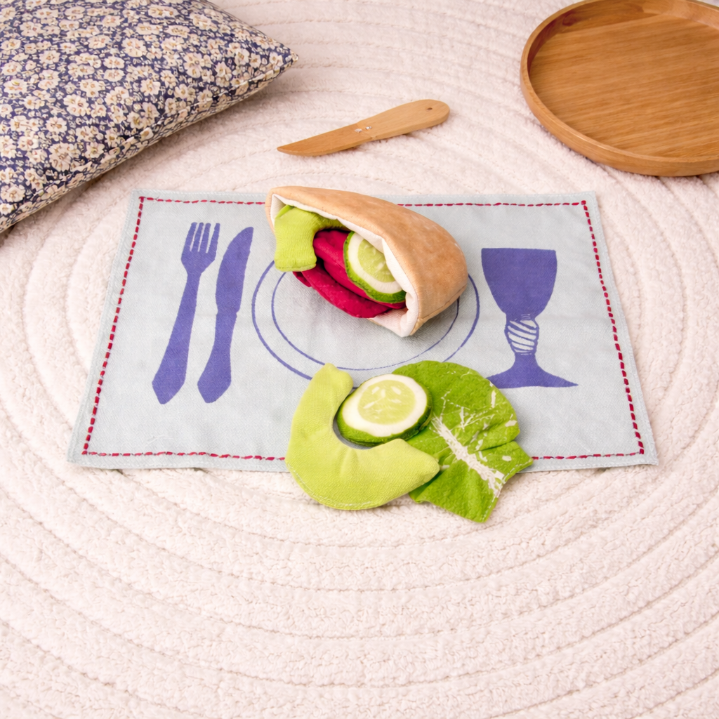 Garden Fresh Salad Set – Avocado, Tomato, Cucumber & Pita